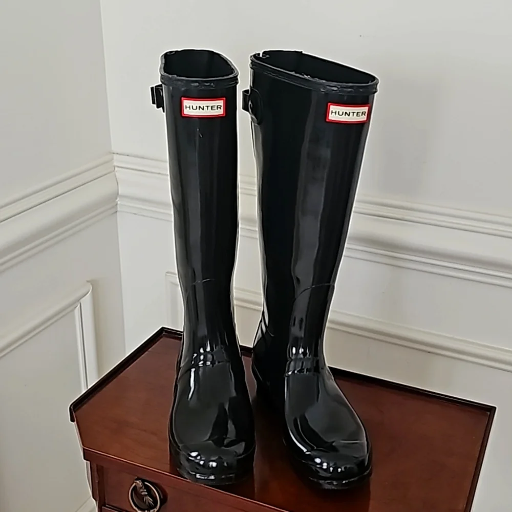 Black Shiny Hunter Size 9 Boots - Picture 1 of 8